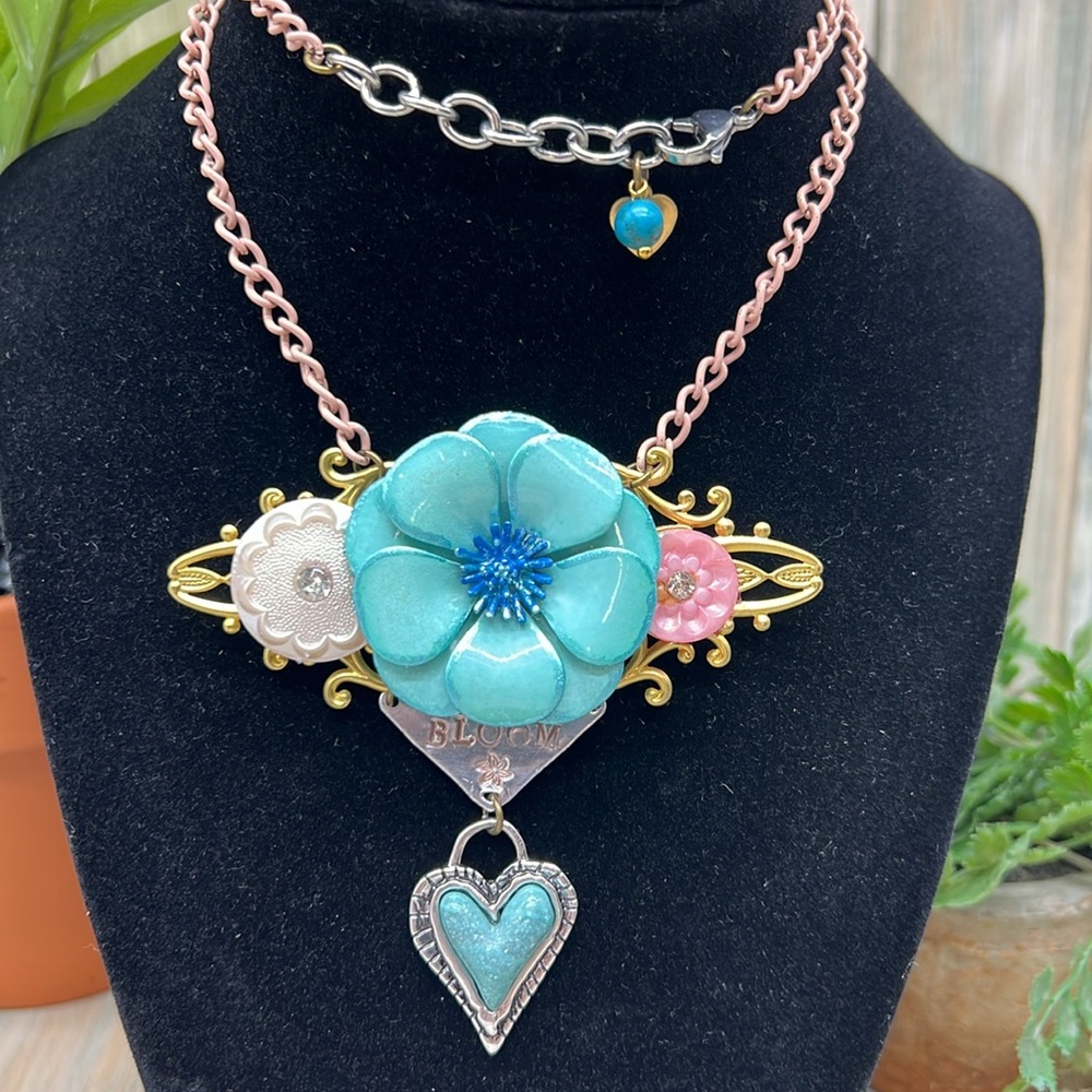 🌟Adorned Crown Jewelry assemblage BLOOM enamel flower heart necklace